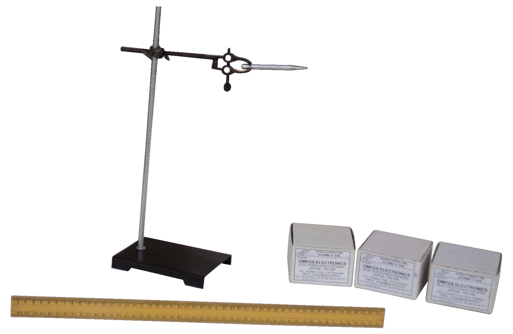 Determination of the refractive index u of a liquid using a concave mirror (C.R.)